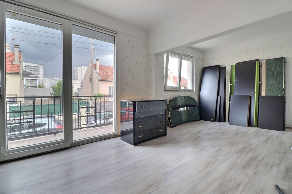 Maison à SAINT-GRATIEN