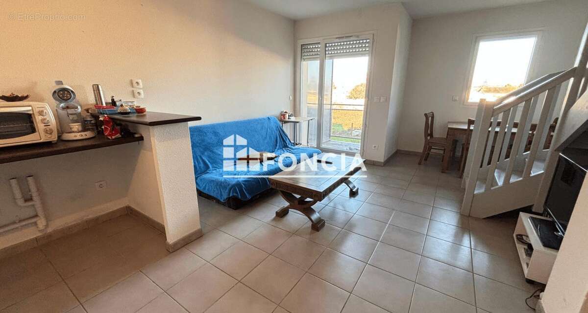 Appartement à AMBARES-ET-LAGRAVE