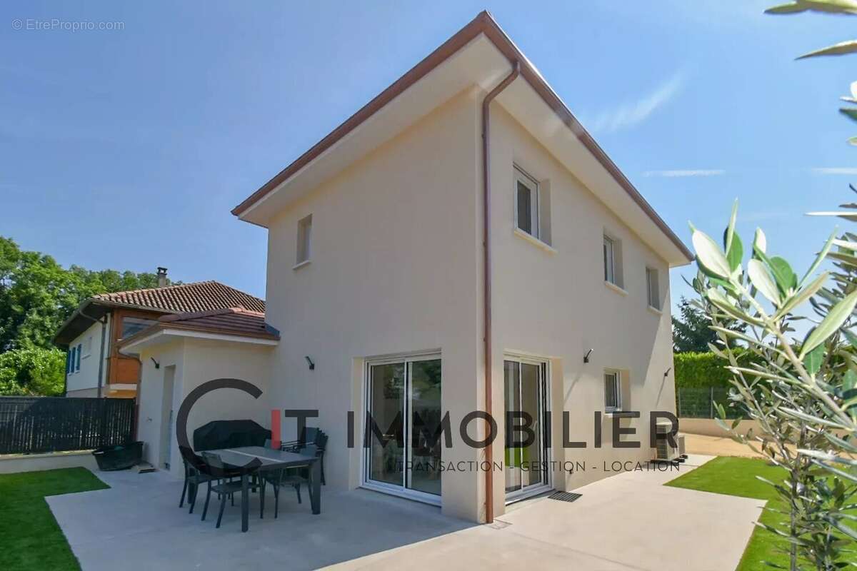 Maison à SAINT-SAVIN