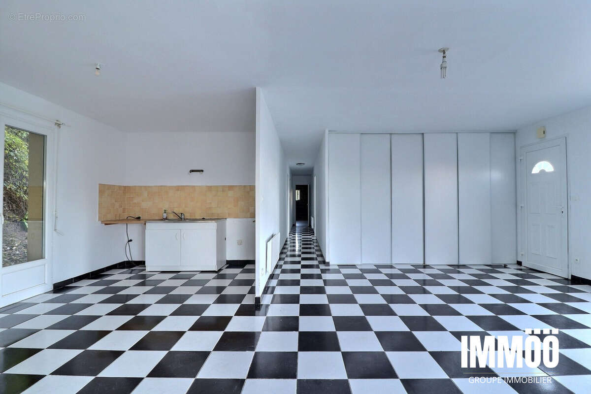 Maison 124 m² à Le Mesnil-Sous-Jumieges  - photo 5