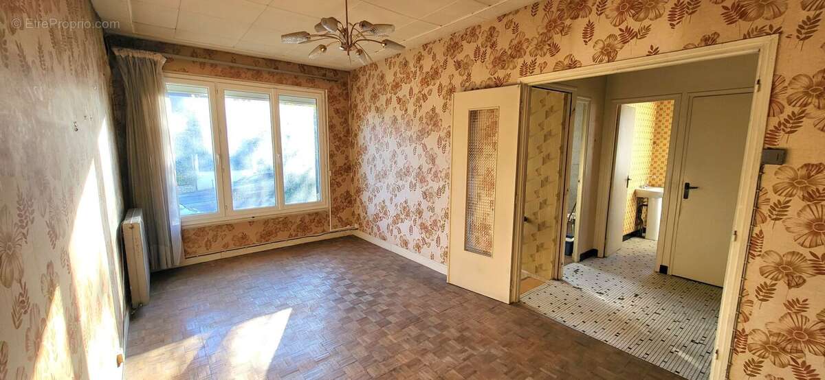 Maison à LE PLESSIS-ROBINSON