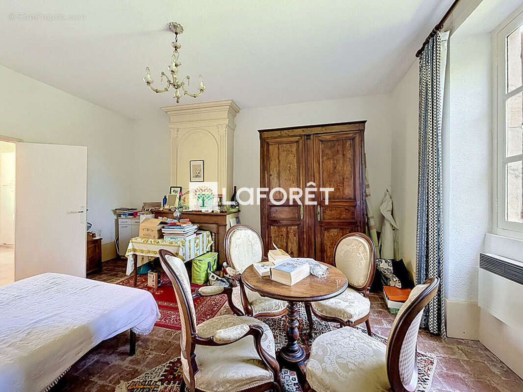Maison à vendre Saint Julien Sur Veyle 10 pièce(s) 268.03 m2 - photo 11