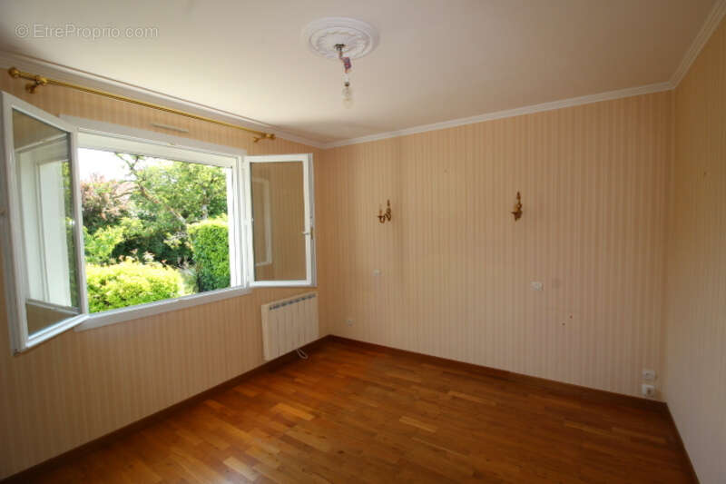 Maison à CHATELLERAULT