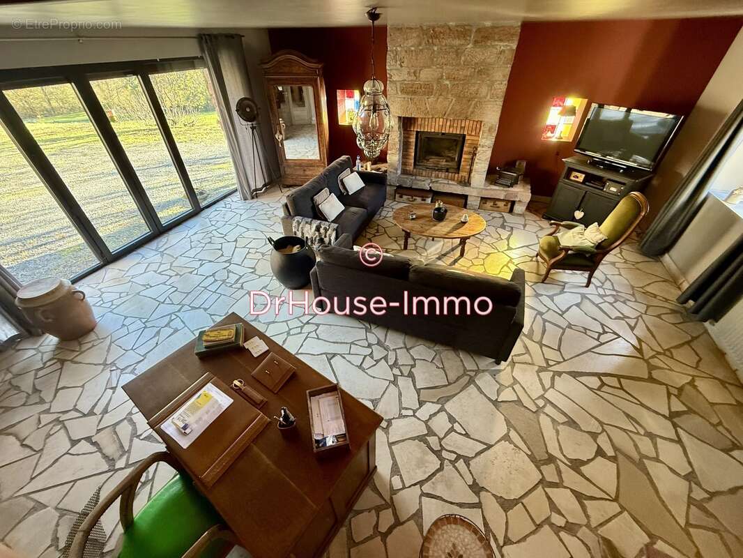 Maison à SAINT-CYPRIEN