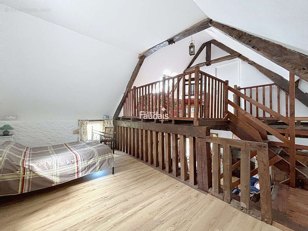 Maison 88 m² à Bolleville  - photo 8