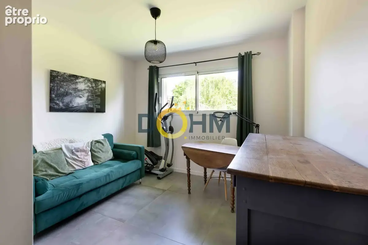 Villa contemporaine de 2021 avec piscine chauffée   123 m2   DPE A   Proche A43 La Tour-du-Pin & Chimilin - photo 12