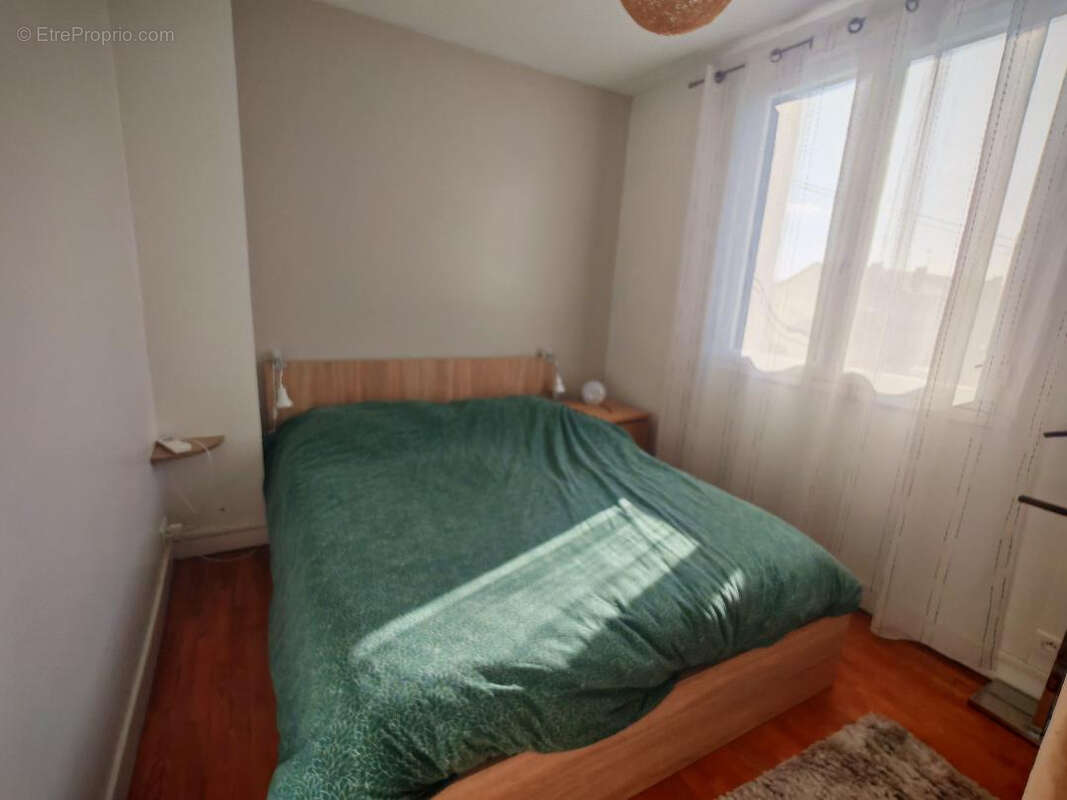 Maison à SARTROUVILLE