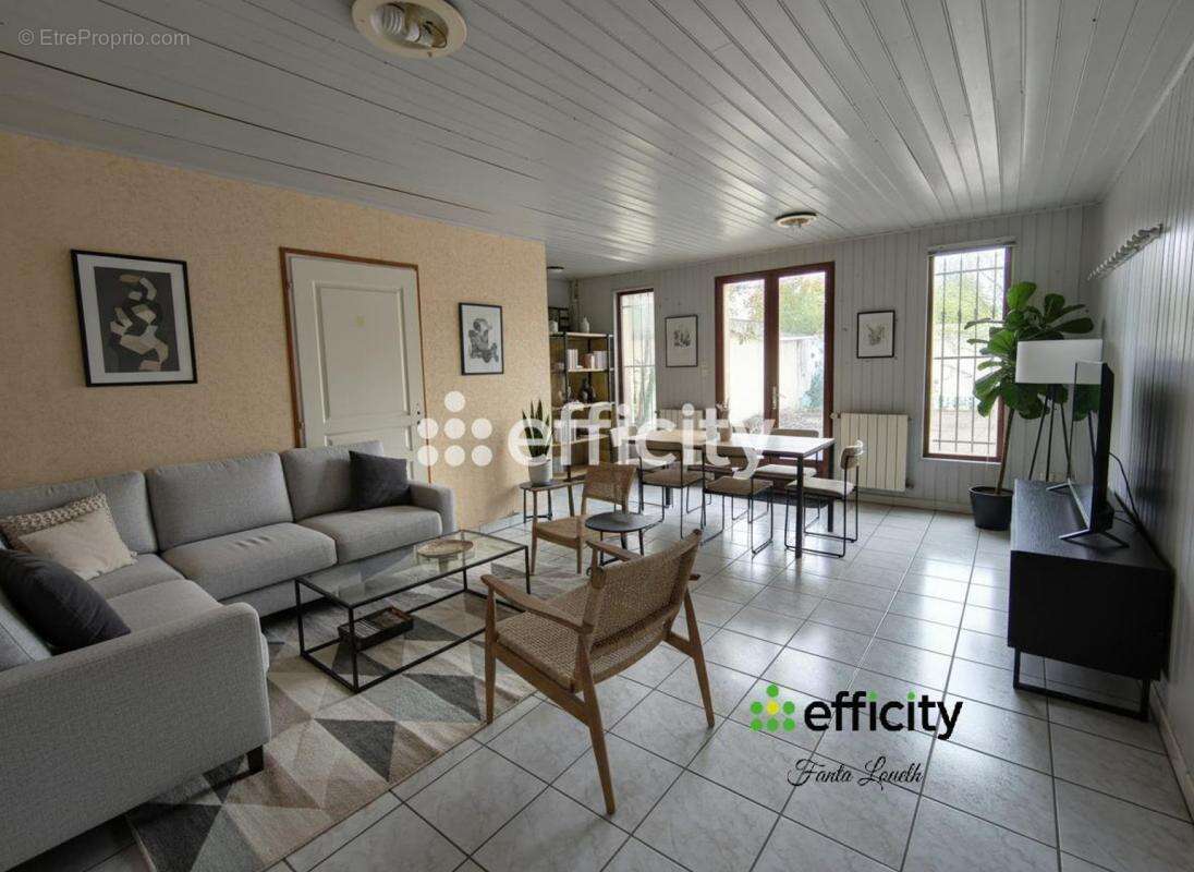 Maison à FONTENAY-LE-COMTE