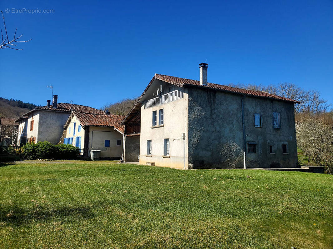 Maison à CAUMONT