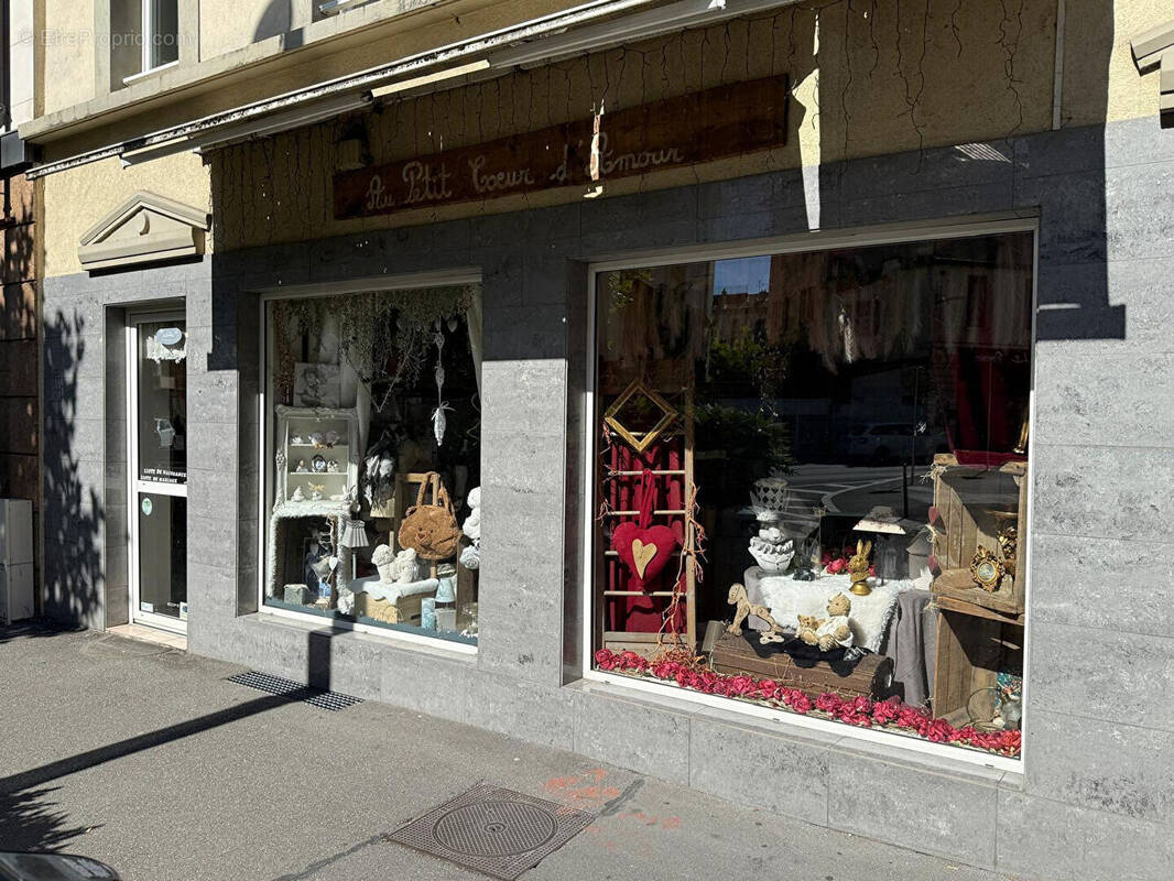 Commerce à THONON-LES-BAINS