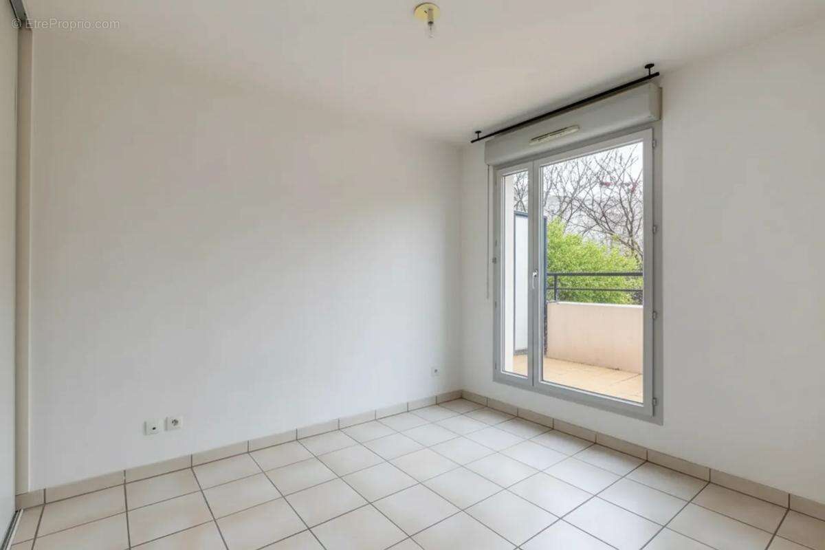 Appartement à LYON-8E