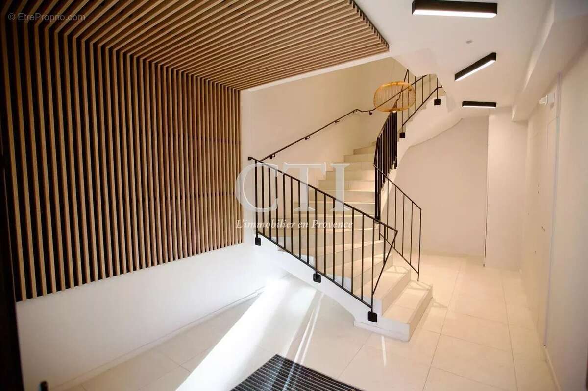 Appartement à VAISON-LA-ROMAINE