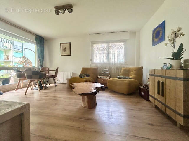 Appartement à ARPAJON