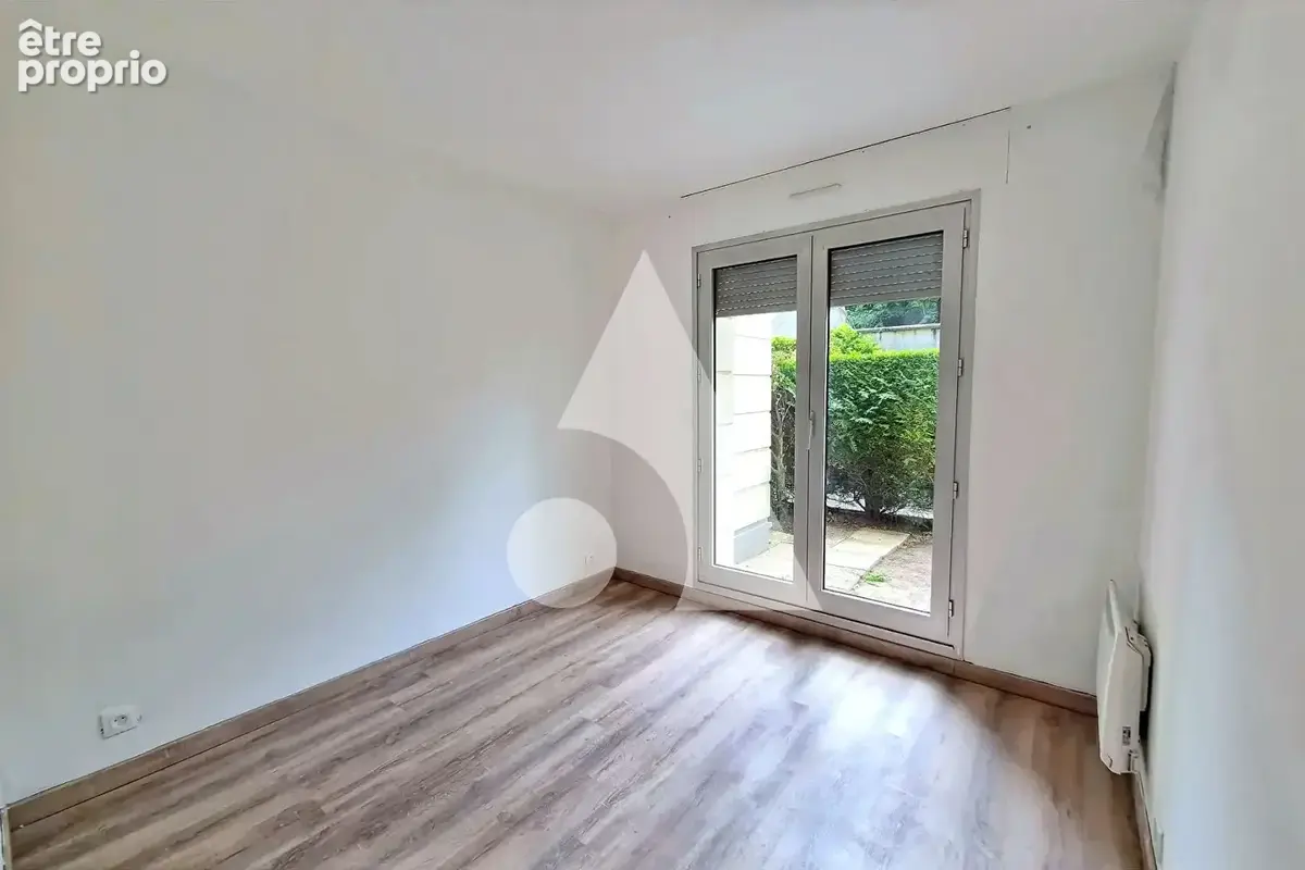 Appartement f3 - rez-de-jardin - avec jardin  chantilly - photo 7