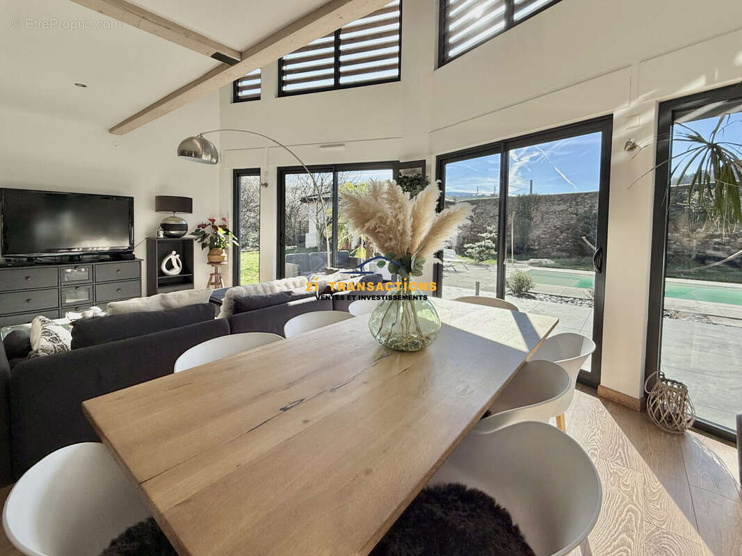 Maison à SAINT-CHAMOND