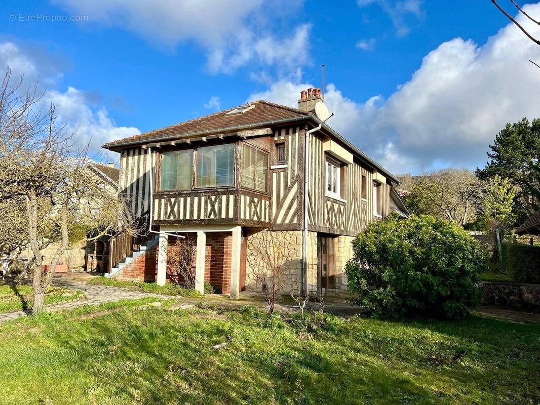 Maison à BLONVILLE-SUR-MER