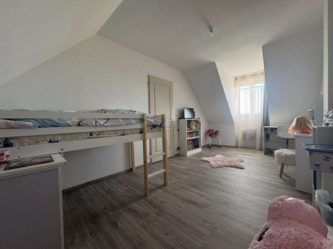 Maison à CHAMBRAY-LES-TOURS