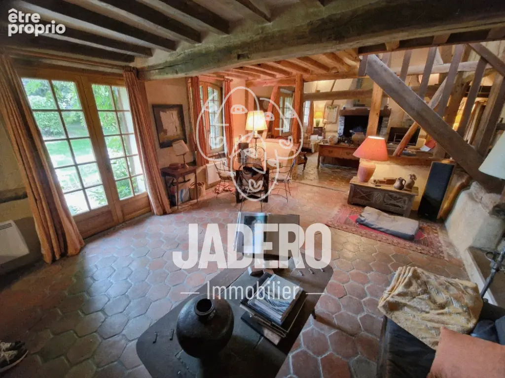 343 m², 1,2 hectare de nature? une propriété qui ne ressemble à aucune autre - photo 4