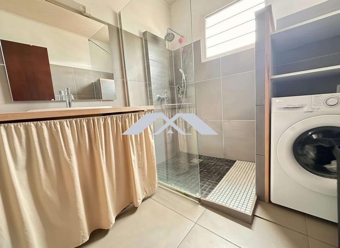 Maison à SAINT-JOSEPH