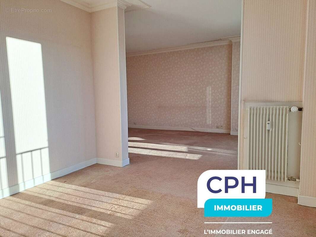 Appartement à RAMBOUILLET