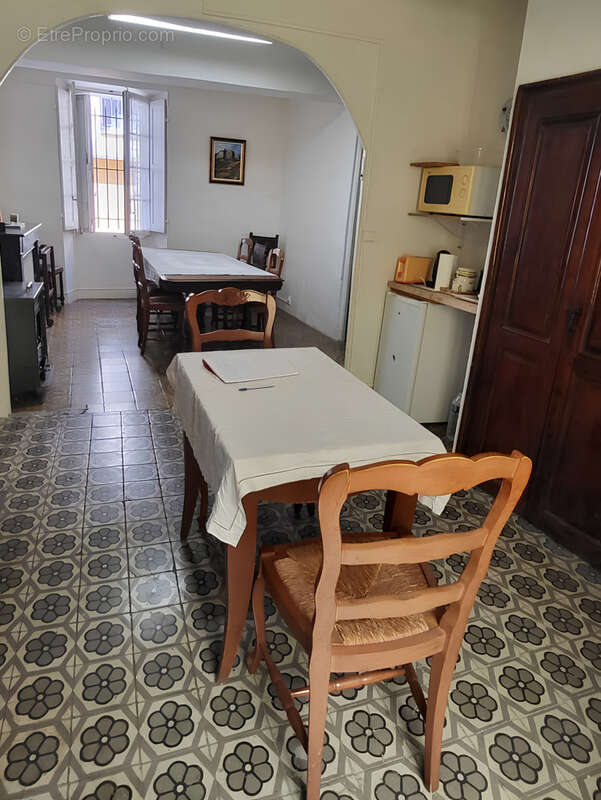 Maison de caractere six chambres et terrasse jardin - photo 6