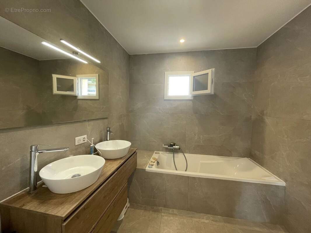 Appartement 4 pièces, Tassigny Cannes - photo 6