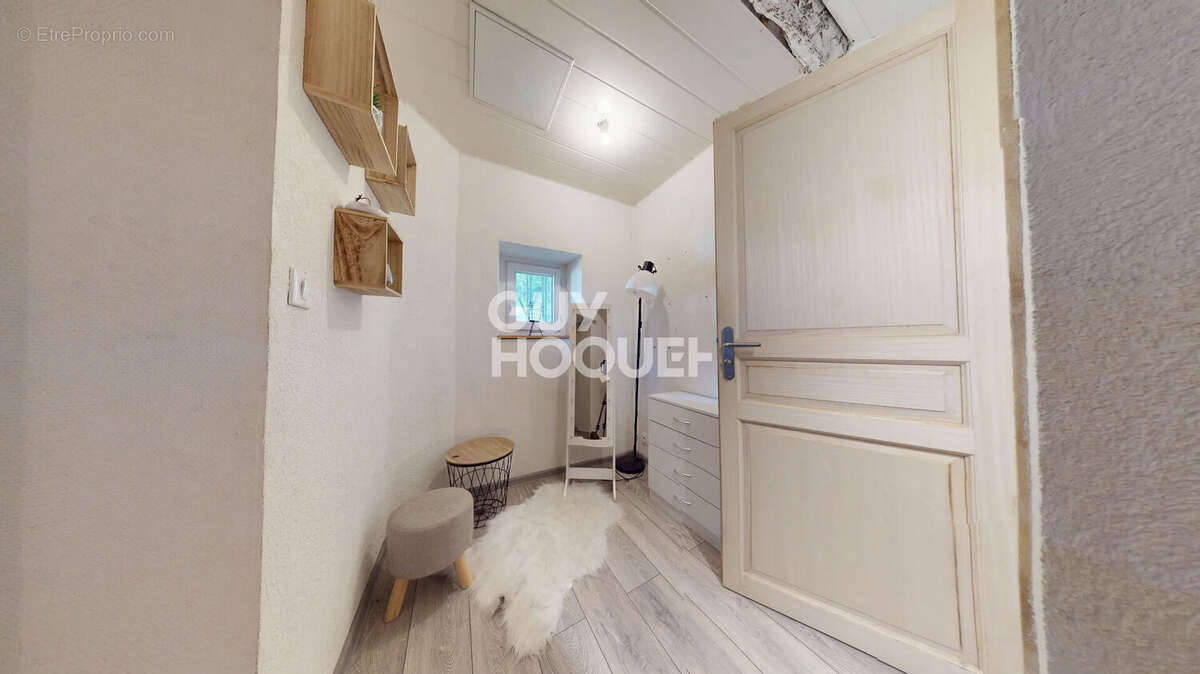 Maison à PORT-SUR-SAONE