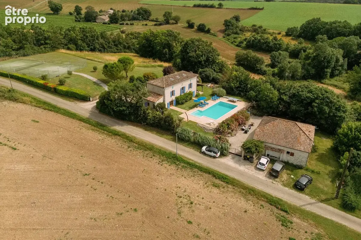 Jolie maison en pierre, maison d'amis, piscine et tennis - photo 18