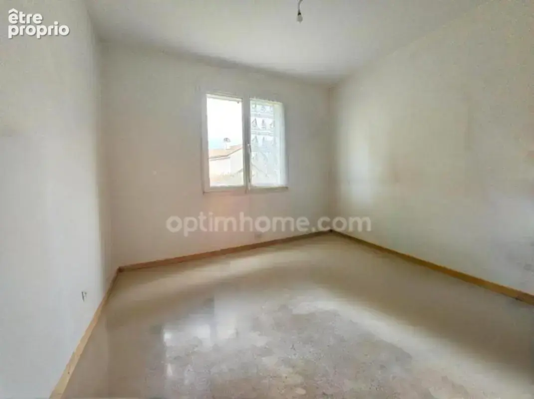 Maison à vendre de plain-pied 3 pièces RUELLE SUR TOUVRE (16) - photo 4