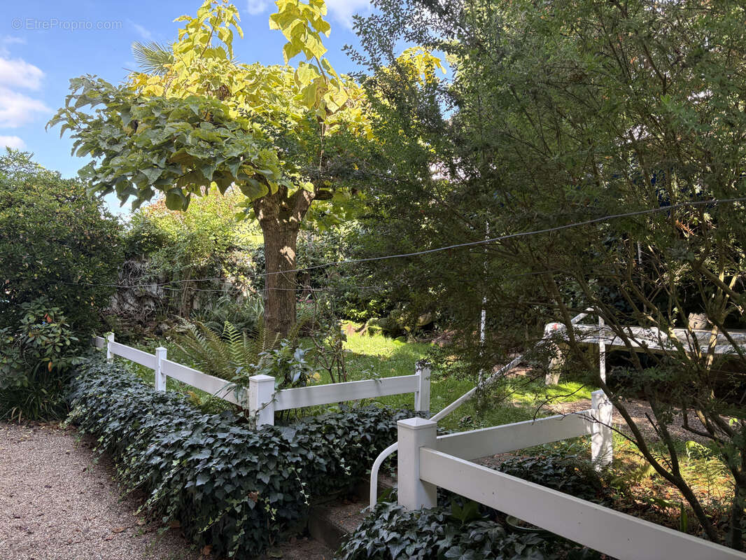 Maison à CHATELLERAULT