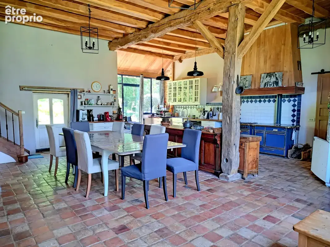 Maison de campagne rénovée comprenant 4 ou 5 chambres - photo 2