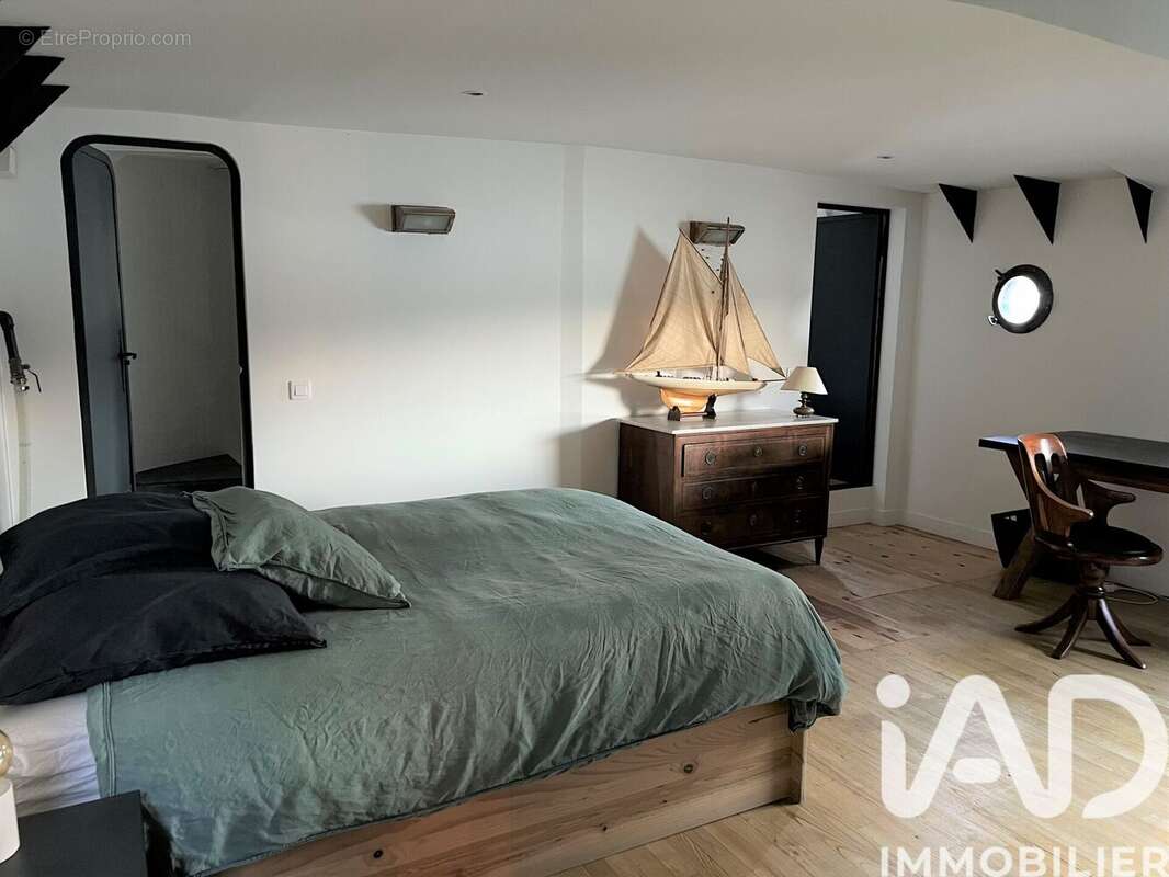 Photo 6 - Maison à SAINT-CLOUD