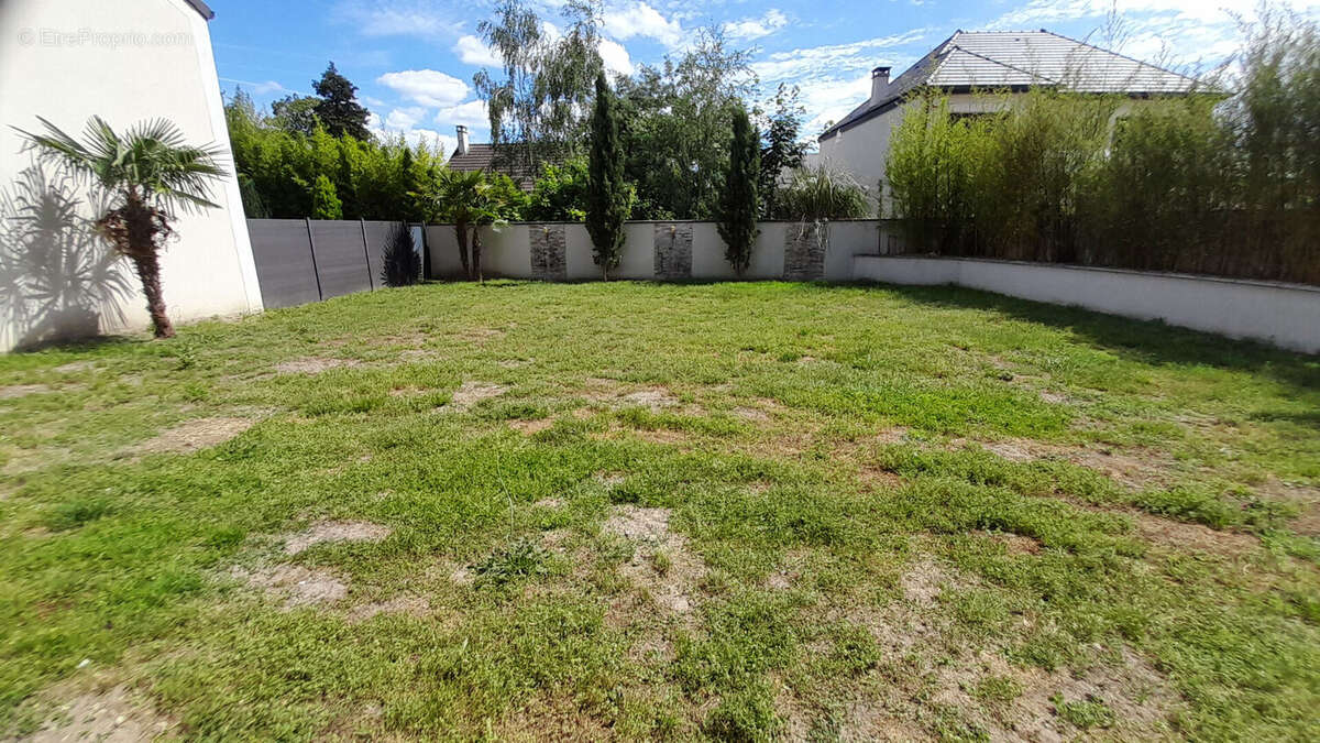 Maison Bruyeres Le Chatel 7 pièce(s) 170 m2 - photo 8