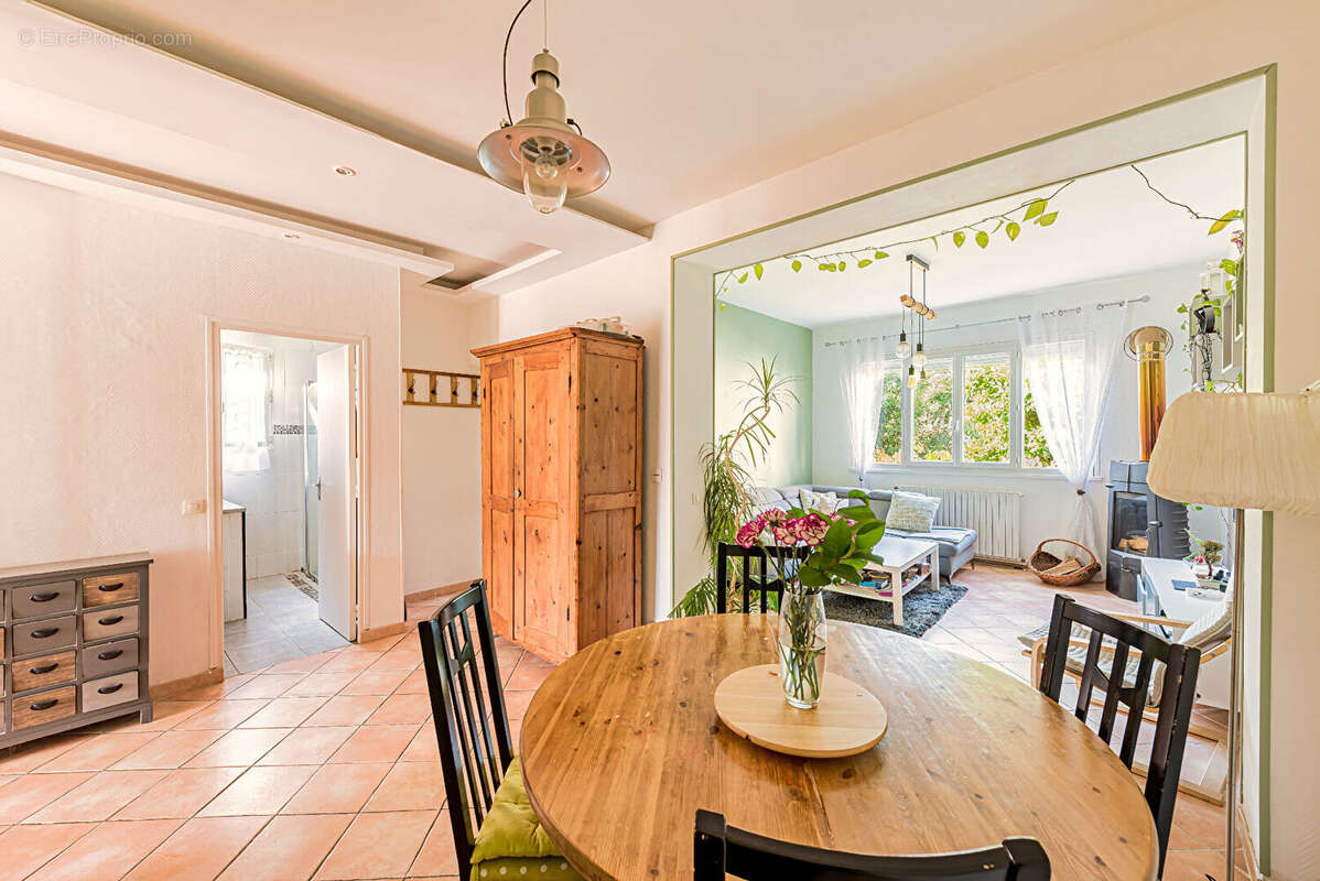 Maison à CHOISY-LE-ROI