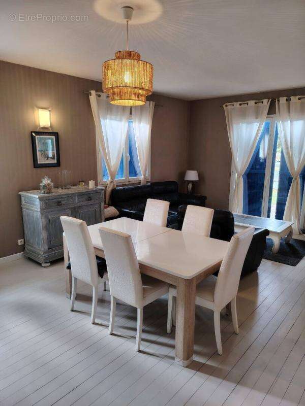 Maison à CASTELJALOUX