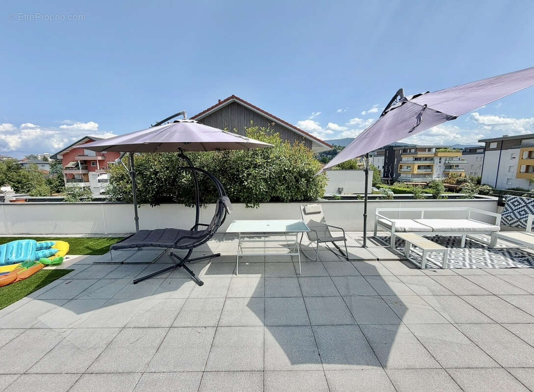 Appartement à VETRAZ-MONTHOUX