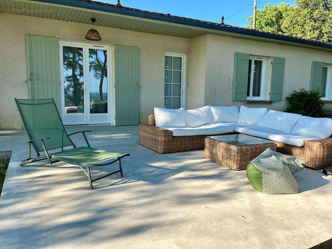 Maison à LAMOTHE-LANDERRON