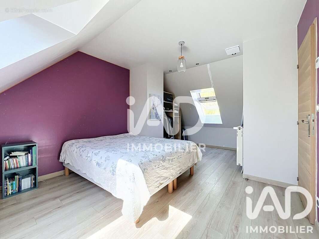 Maison 110 m² à Chevry-Cossigny  - photo 9