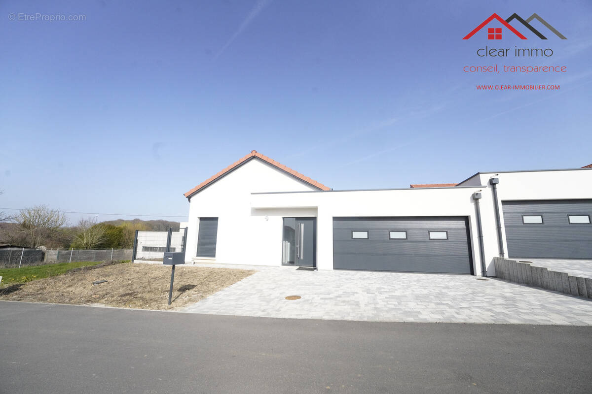 Maison à AMNEVILLE