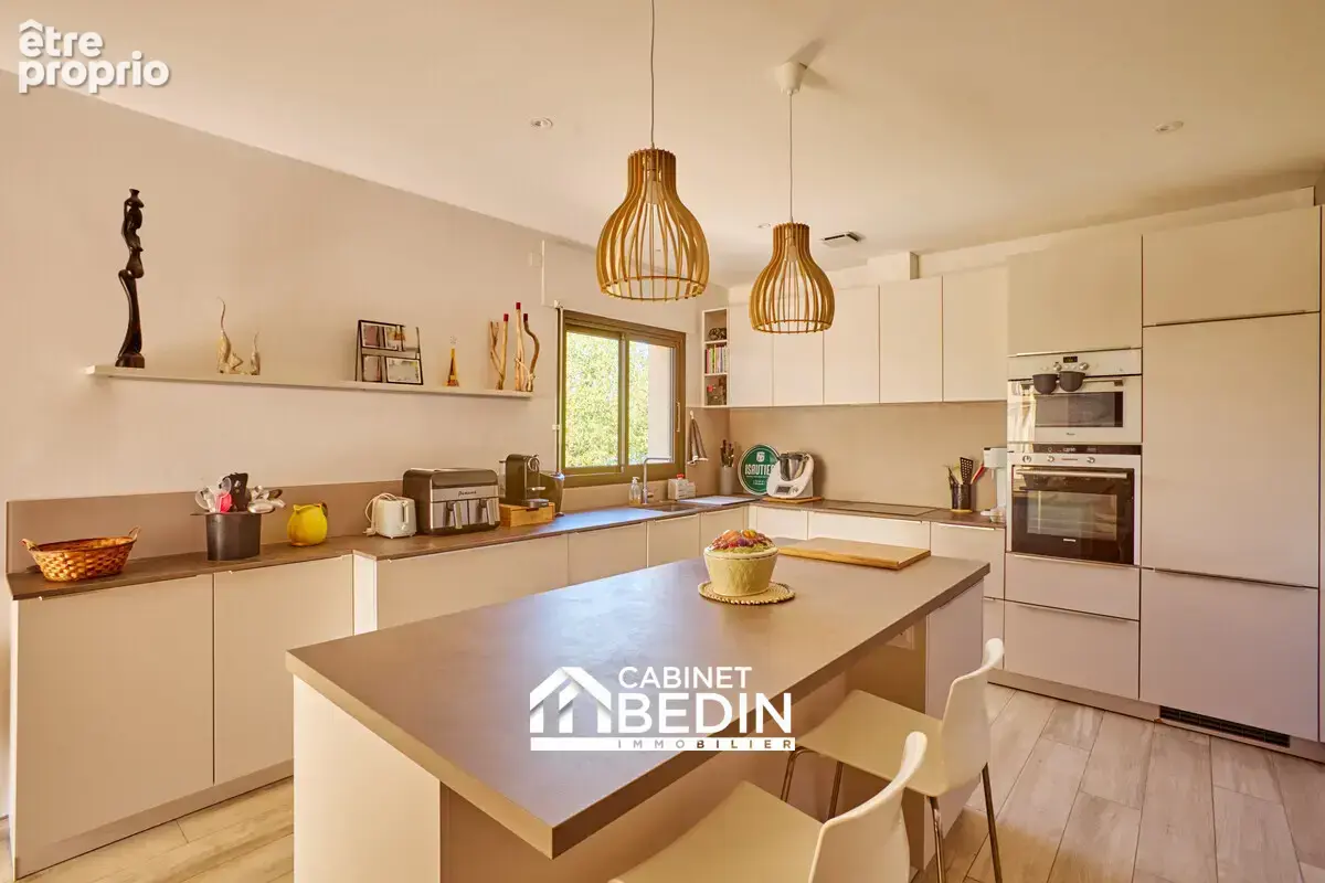 Maison 7 pièces 238 m² à vendre à Auros (33124) - photo 4