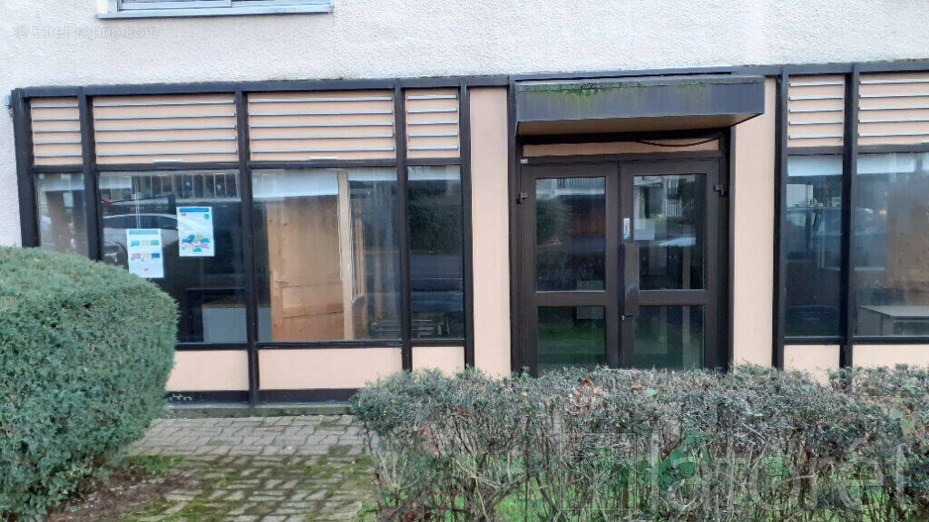 Commerce à SAINT-FLOUR