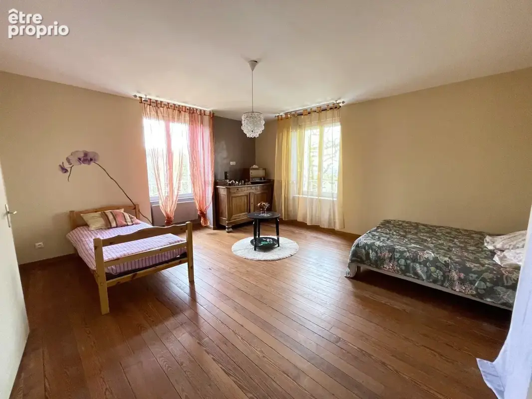 Maison 7 pièces 275 m² à vendre à Hauterives (26390) - photo 9