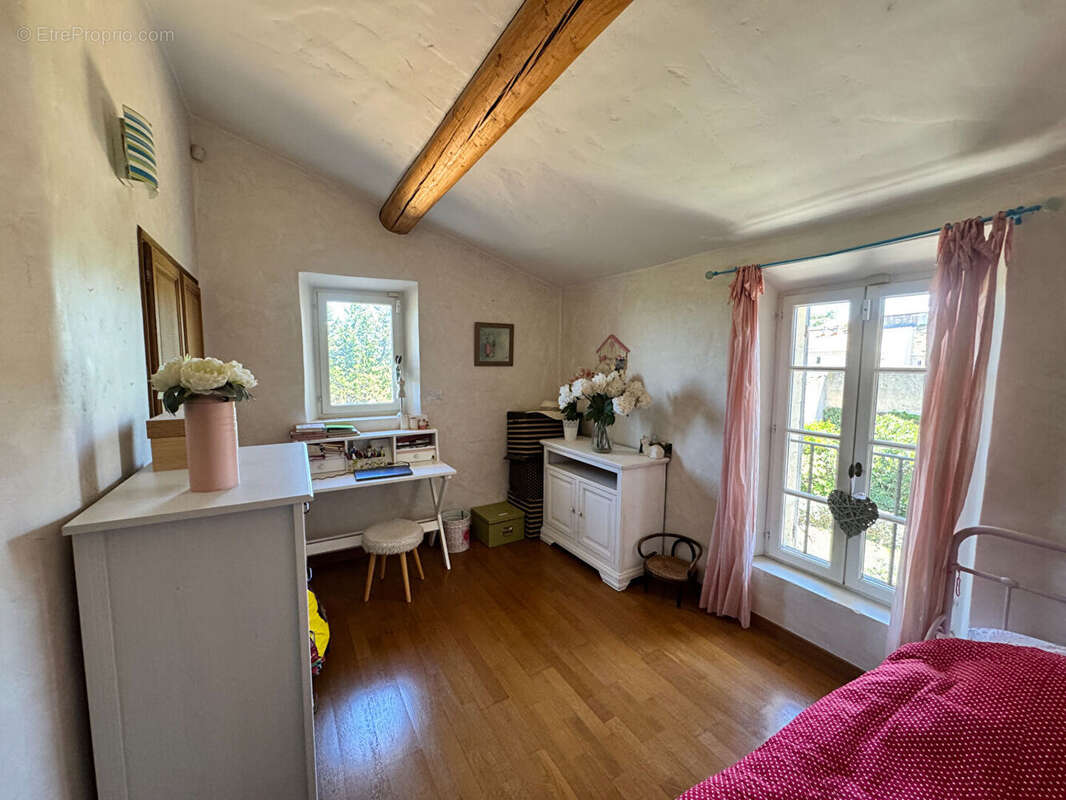 Maison à JONQUERETTES
