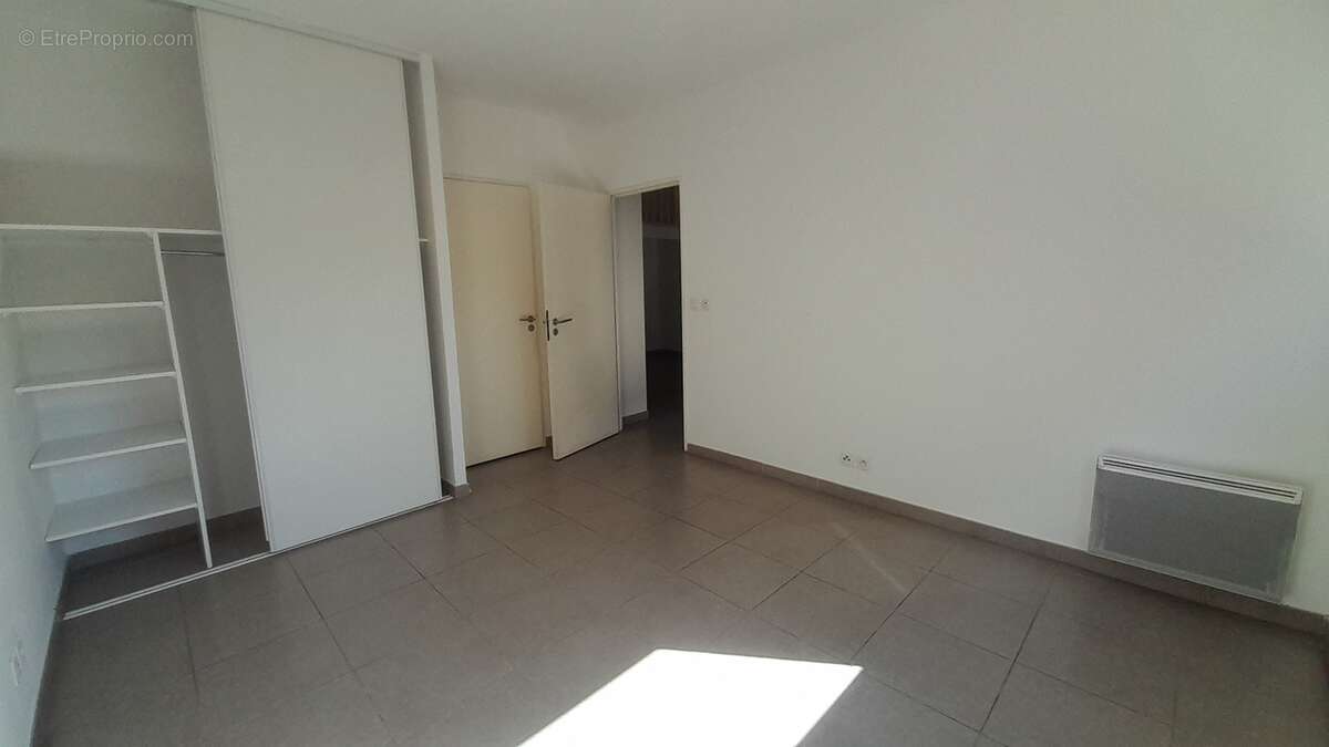 Appartement à CASTELNAU-LE-LEZ