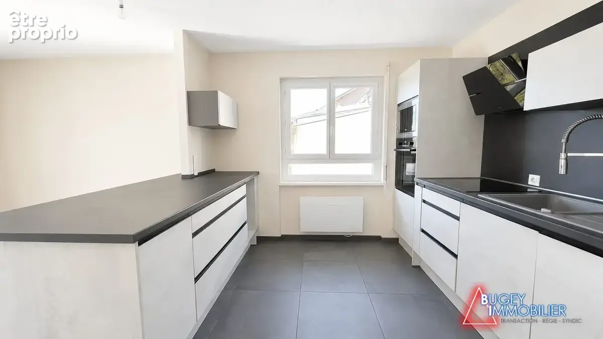 Appartement 80 m² à Amberieu-En-Bugey  - photo 5