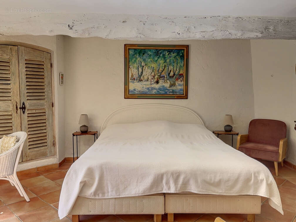 Maison à LA GARDE-FREINET