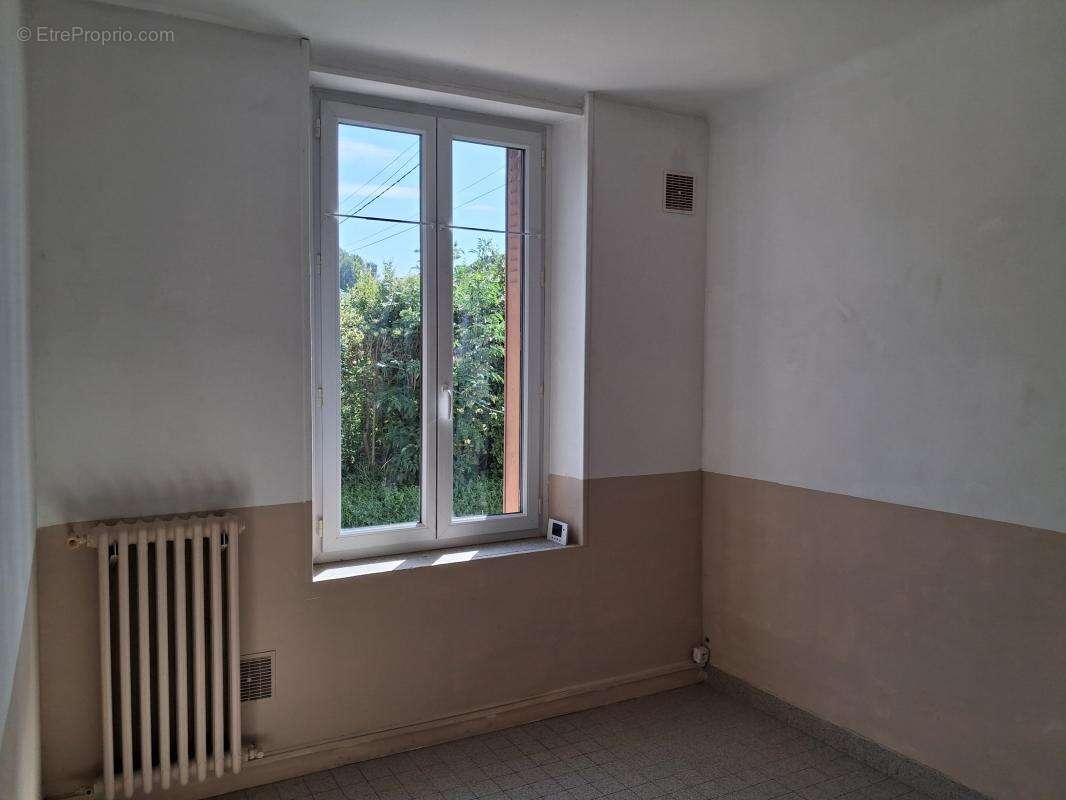 Maison à COSNE-COURS-SUR-LOIRE