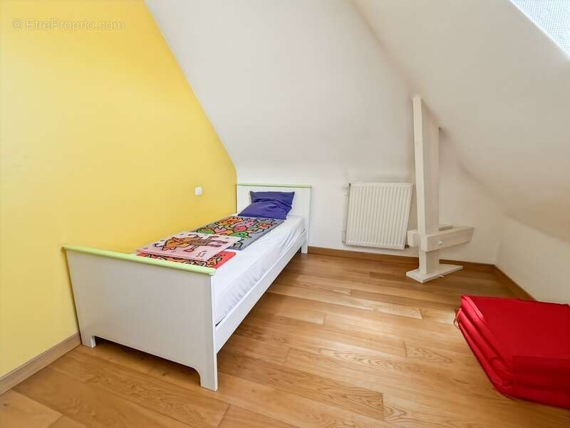 Dept de la Vienne (86) Maison contemporaine de 160 m² – Quartier recherché à l'est de la ville - photo 10