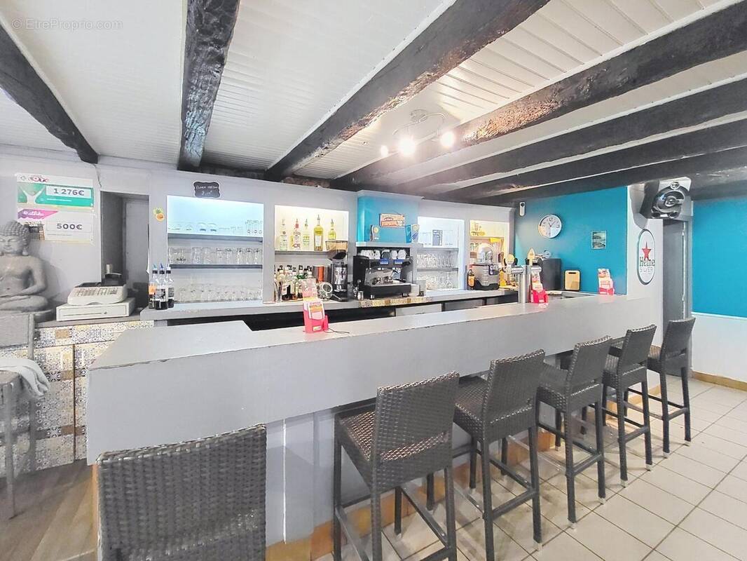 Photo 1 - Commerce à PLUMELIAU