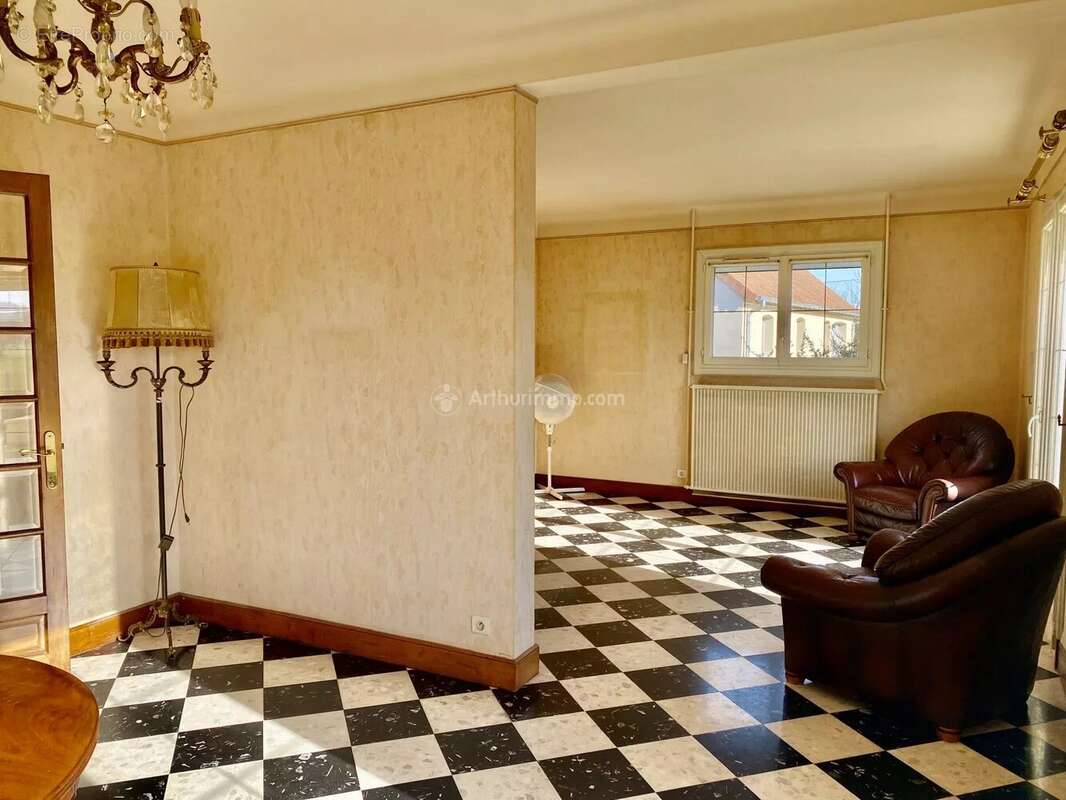 Maison à VILLAVARD